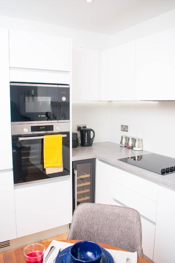 Exoticstay Apartments - Ultra Luxe Top Floor Suite - City Centre Apartment With Cube View - Smart 4K Tv With Ultrafast Wifi & Netflix Birmingham Eksteriør billede