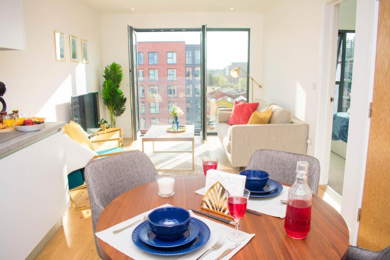 Exoticstay Apartments - Ultra Luxe Top Floor Suite - City Centre Apartment With Cube View - Smart 4K Tv With Ultrafast Wifi & Netflix Birmingham Eksteriør billede