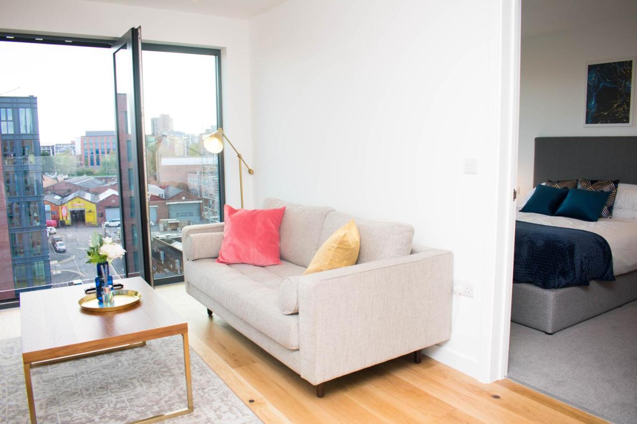 Exoticstay Apartments - Ultra Luxe Top Floor Suite - City Centre Apartment With Cube View - Smart 4K Tv With Ultrafast Wifi & Netflix Birmingham Eksteriør billede